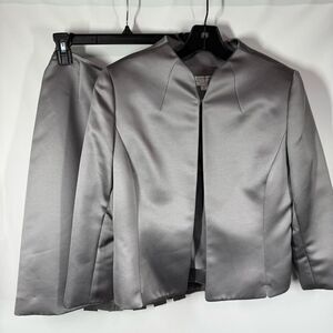 Tahari Arthur S Levine Metallic Silver Skirt Suit Set Size 8 Petite
